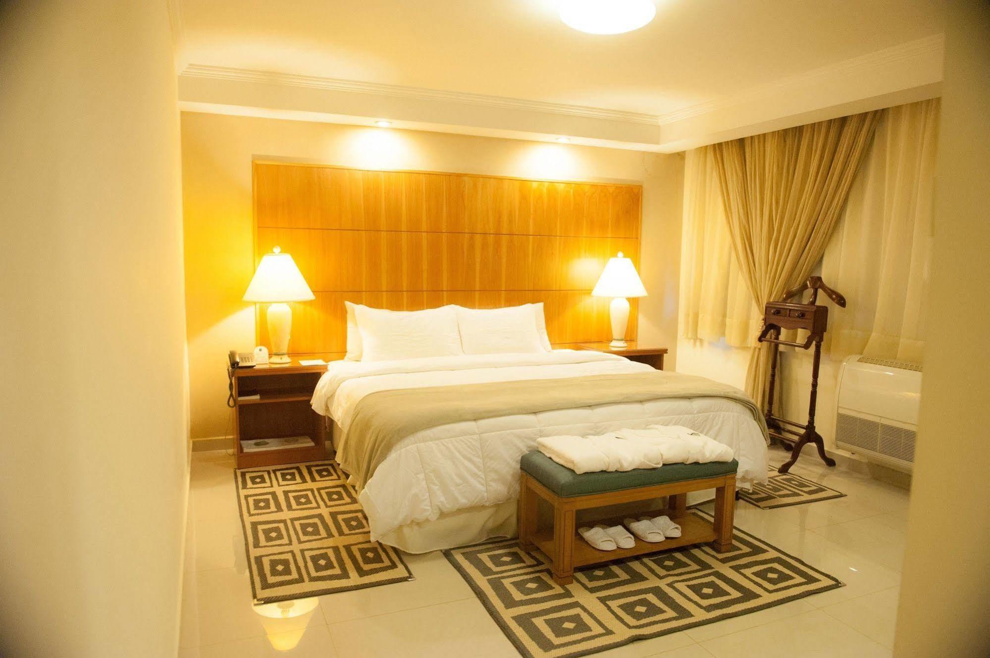 Convair Hotel سيوداد ديل إستي المظهر الخارجي الصورة